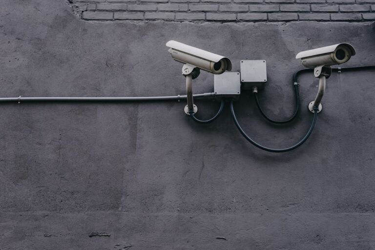 Photo Security alert
